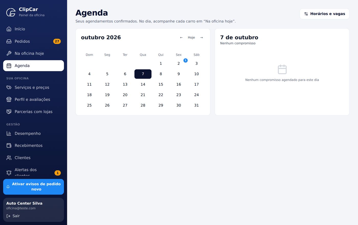 Agenda mensal com os compromissos do dia